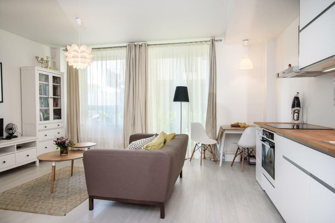 #Stayhere - Comfy & Stylish Studio With Green Patio Close To Old Town Аеропорт Вільнюс Екстер'єр фото