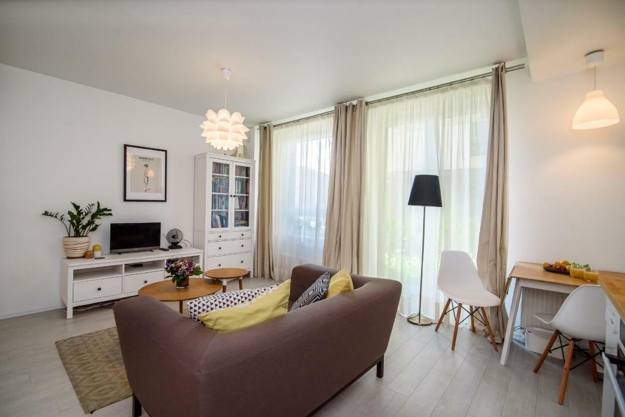 #Stayhere - Comfy & Stylish Studio With Green Patio Close To Old Town Аеропорт Вільнюс Екстер'єр фото